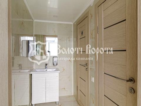 комерційна за адресою Вишгородська вул., 38