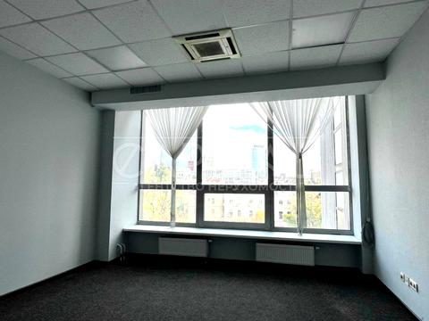 комерційна за адресою Велика Васильківська вул. (Червоноармійська), 39