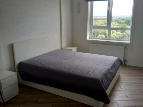 квартира по адресу Свободи ул., 20/2