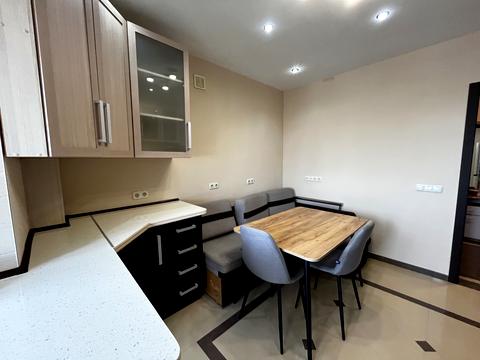 квартира по адресу Ивана Пулюя ул., 15