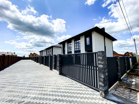 будинок за адресою Спортивна вул.