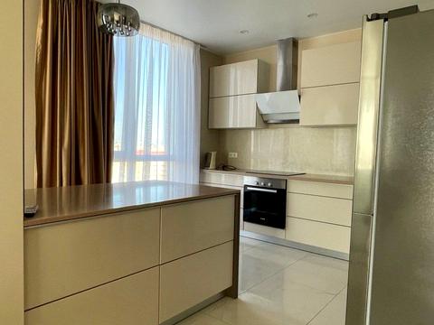 квартира за адресою Салютна вул., 2к1