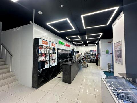 комерційна за адресою Лютеранська вул., 3