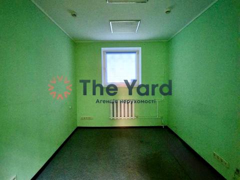 комерційна за адресою Миколи Руденка бульв. (Кольцова), 17-А