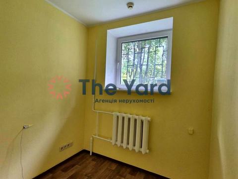 комерційна за адресою Миколи Руденка бульв. (Кольцова), 17-А