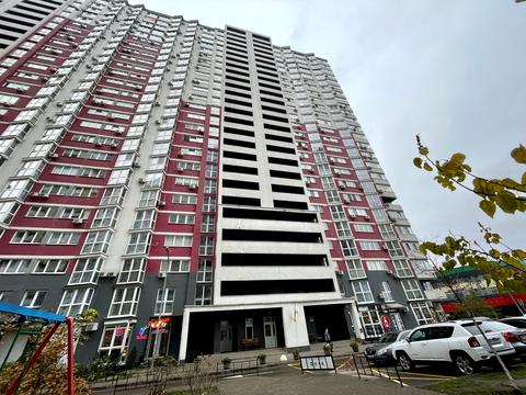 квартира по адресу Драгоманова ул., 2-А