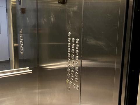 квартира по адресу Драгоманова ул., 2-А