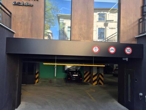 квартира по адресу Сечевых Стрельцов ул., 28-А