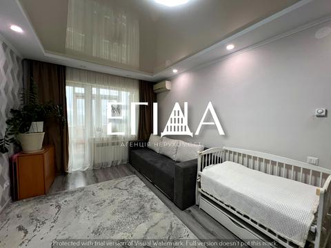 квартира по адресу Героев Украины ул. (Героїв Сталінграду), 36