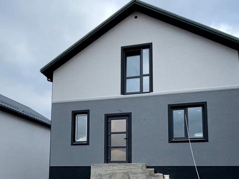 дом по адресу Спортивна