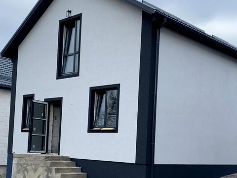 дом по адресу Спортивна