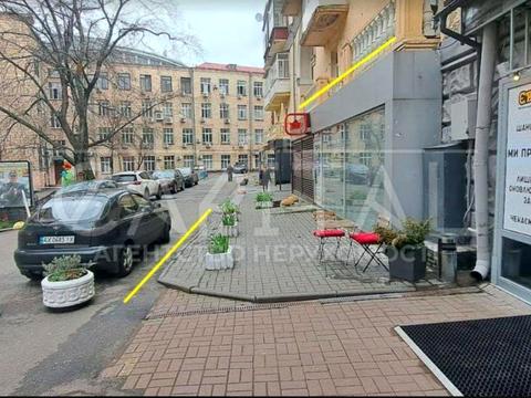 комерційна за адресою лютеранська, 3