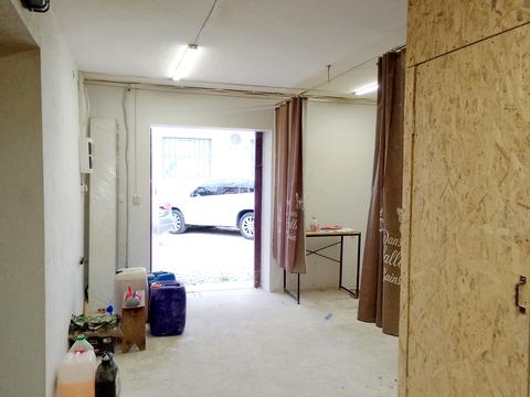 комерційна за адресою Військових Ветеранів вул., 8д