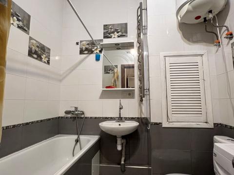 квартира за адресою Михайла Донця вул., 2-А