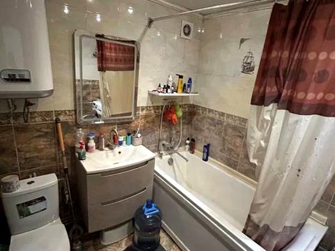 квартира за адресою Льва Ландау просп. (50-річчя СРСР), 16