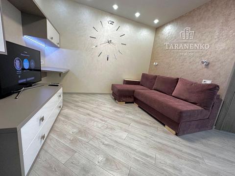 квартира по адресу Левка Лукʼяненка ул. (Василия Жуковского), 18