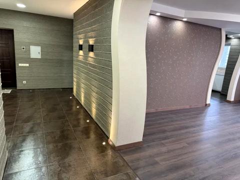 квартира за адресою Київ, Срібнокільська вул., 2-А