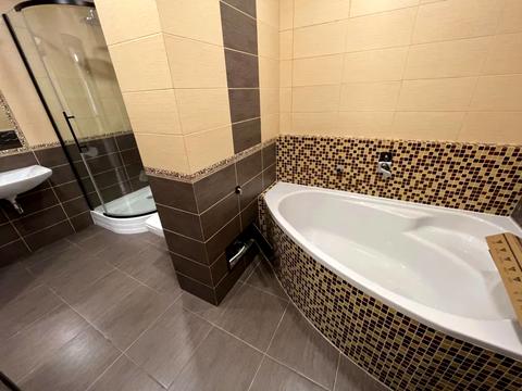 квартира за адресою Київ, Срібнокільська вул., 2-А