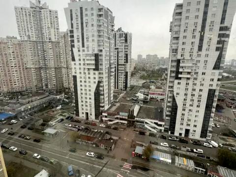 квартира за адресою Київ, Срібнокільська вул., 2-А