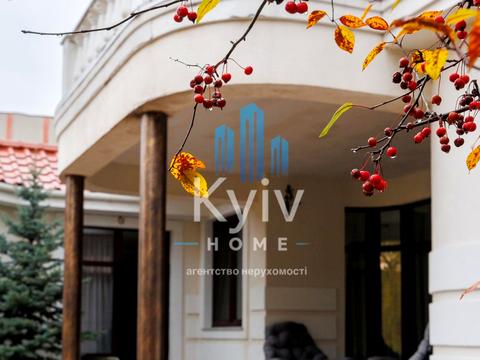 будинок за адресою с. Козин, Лугова