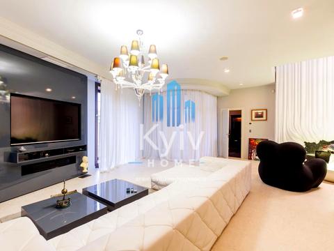 будинок за адресою с. Козин, Лугова