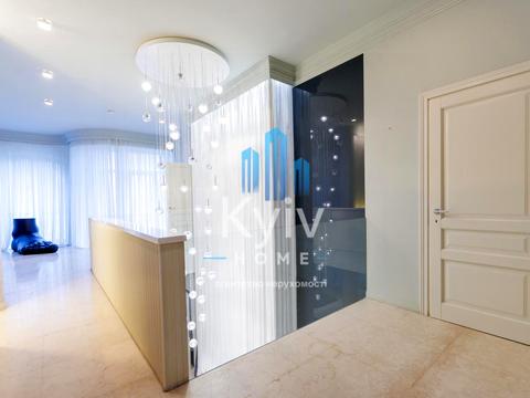 будинок за адресою с. Козин, Лугова