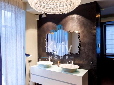 будинок за адресою с. Козин, Лугова