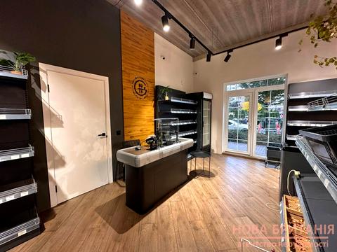 комерційна за адресою Михайла Максимовича вул. (Онуфрія Трутенка), 26-В