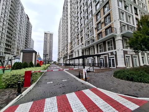 комерційна за адресою Михайла Максимовича вул. (Онуфрія Трутенка), 26-В