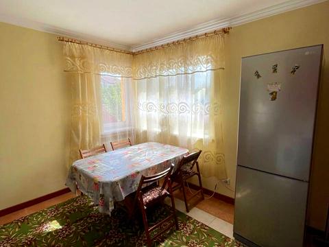 будинок за адресою Пантелеймона Куліша вул., 12