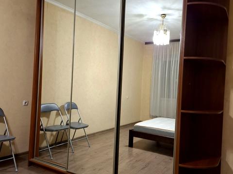 квартира за адресою Братиславська вул., 4