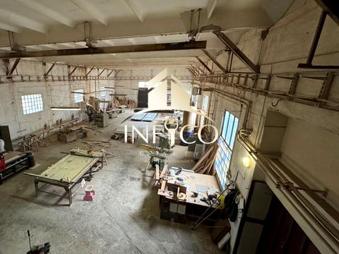 комерційна за адресою Автомобільна дорога, 10