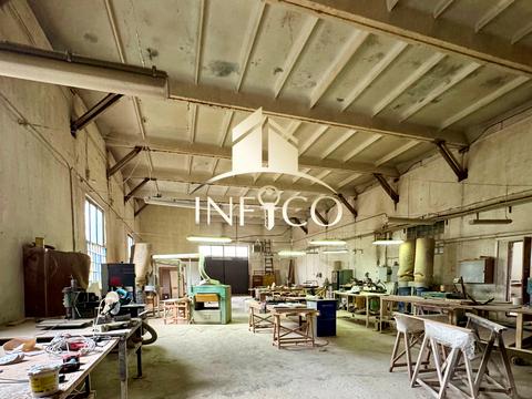 комерційна за адресою Автомобільна дорога, 10