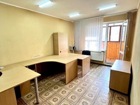 комерційна за адресою Тетянинська вул. (Леваневського), 7