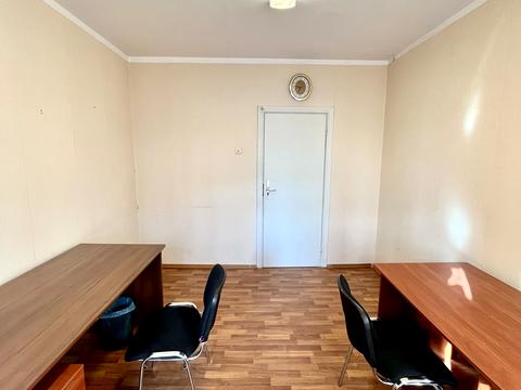 комерційна за адресою Тетянинська вул. (Леваневського), 7