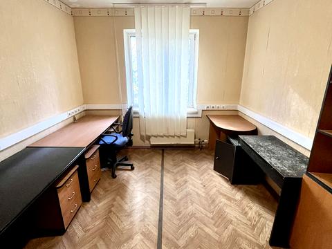 комерційна за адресою Тетянинська вул. (Леваневського), 7