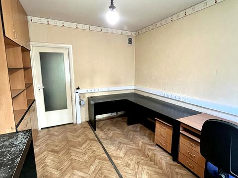 комерційна за адресою Тетянинська вул. (Леваневського), 7