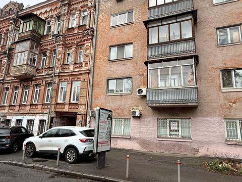 квартира за адресою Хорива вул., 33