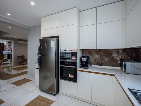 будинок за адресою Грушевського, 11