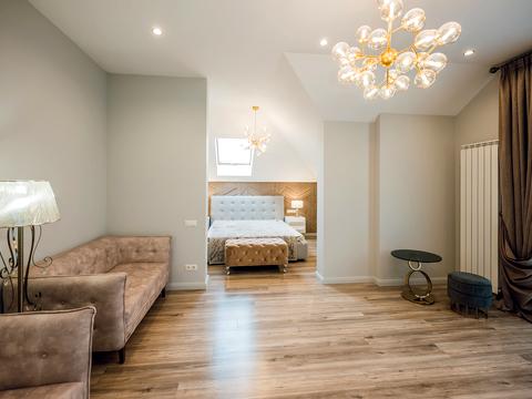 будинок за адресою Грушевського, 11