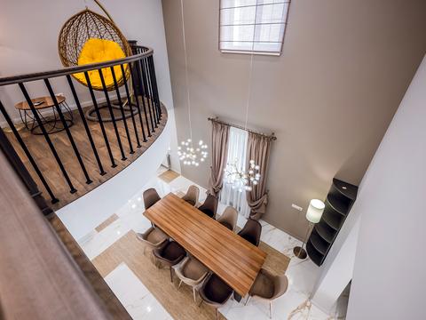 будинок за адресою Грушевського, 11