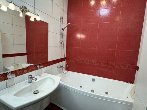 квартира за адресою Набережна, 7