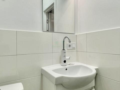 коммерческая по адресу Университетская ул., 3/2