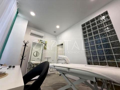 комерційна за адресою Київ, Саперне Поле вул., 3