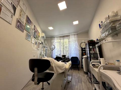 комерційна за адресою Київ, Саперне Поле вул., 3