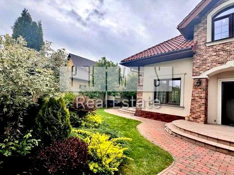 будинок за адресою Миру вул.