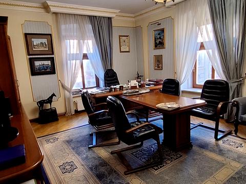 комерційна за адресою Львів, Братів Рогатинців вул., 18