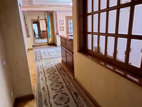 комерційна за адресою Львів, Братів Рогатинців вул., 18