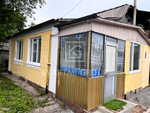 будинок за адресою травнева, 3