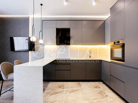 квартира за адресою Андрія Верхогляда вул. (Михайла Драгомирова), 14-Б